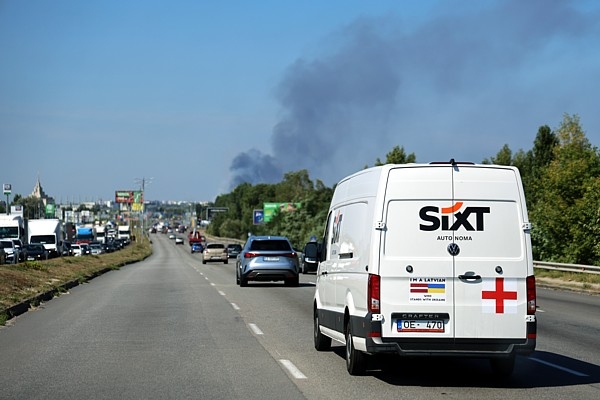 Aivars Mackevičs: 10 atziņas par «SIXT» labdarības kampaņu «Skolas somas Ukrainas bērniem 2026»
